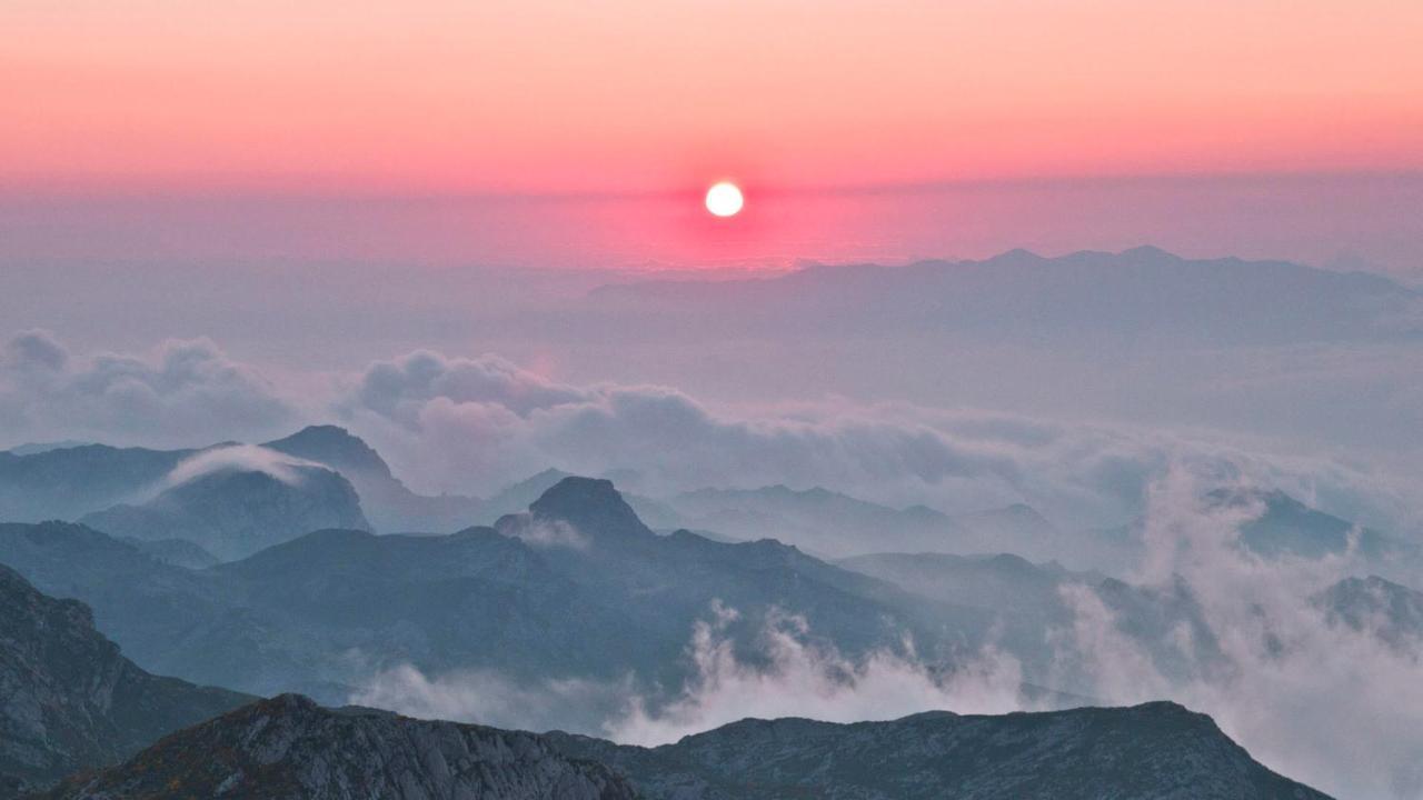 Pulieru - Picos De Europa Views, Designed For All Seasons Cangas de Onis Exterior photo