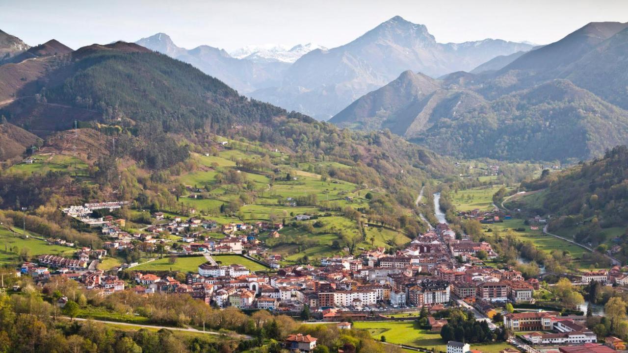Pulieru - Picos De Europa Views, Designed For All Seasons Cangas de Onis Exterior photo